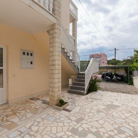 Apartment Villa Nella Bella Trogir Exterior photo